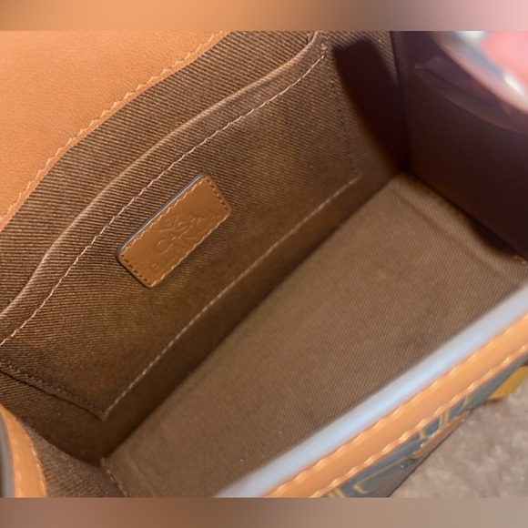 Casablanca Women's Brown
Jeanne Mini Logo Leather Shoulder bag - Picture 6 of 9